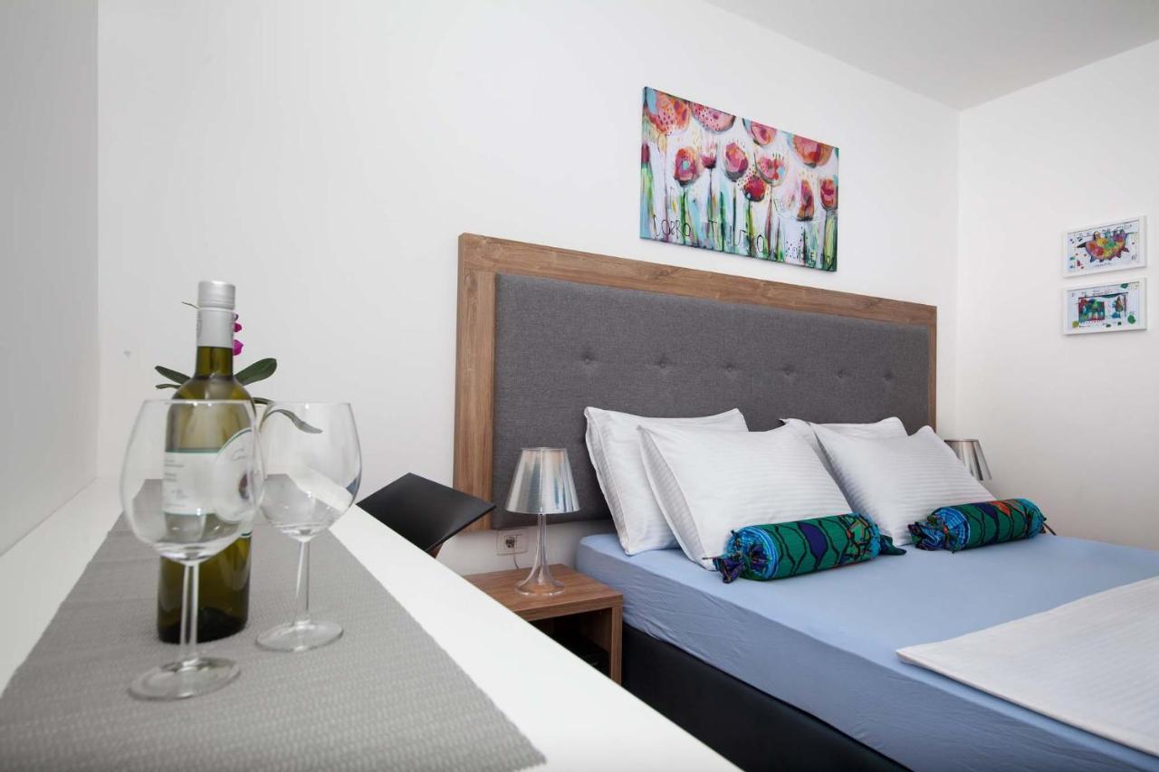 Bed and Breakfast Pansion Mlikota Promajna Esterno foto